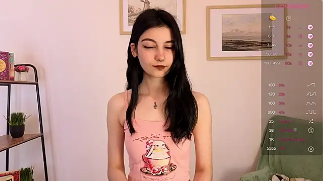 Snapshot of Lilian_Merf chatting on May 7, 2026, 8:07 am Lilian Merf online show from May 7, 2026, 8:07 am