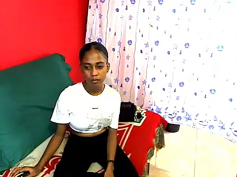 Snapshot of indianvixen02 chatting on April 3, 2026, 4:24 pm indianvixen02 online show from April 3, 2026, 4:24 pm