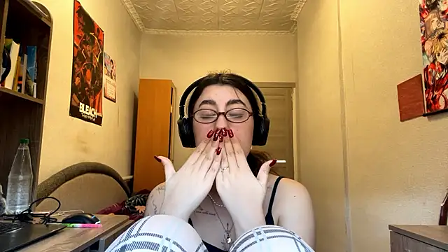 AshlynWabasha online show from March 9, 2026, 1:25 pm