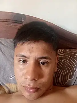 Snapshot of nickduar chatting on February 20, 2026, 4:42 pm nickduar online show from February 20, 2026, 4:42 pm