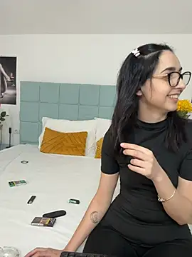 Snapshot of DoublleChocollate chatting on February 26, 2026, 5:02 pm DoublleChocollate online show from February 26, 2026, 5:02 pm