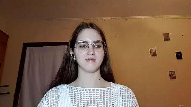 Snapshot of Katelemon chatting on April 12, 2026, 2:31 pm Katelemon online show from April 12, 2026, 2:31 pm