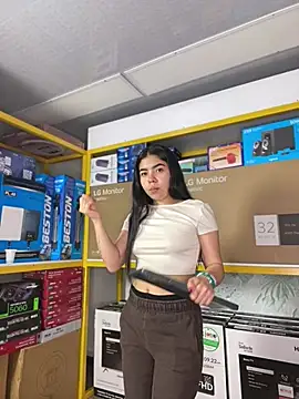 Snapshot of Ambarina_ chatting on July 7, 2026, 11:47 am Ambarina online show from July 7, 2026, 11:47 am
