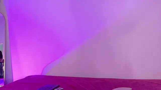 JenniferGreco online show from April 23, 2026, 10:22 pm