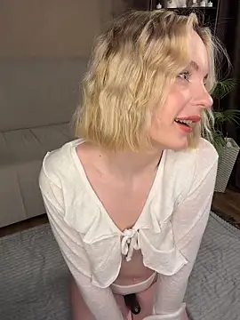 MaryFlare online show from March 14, 2026, 11:44 pm