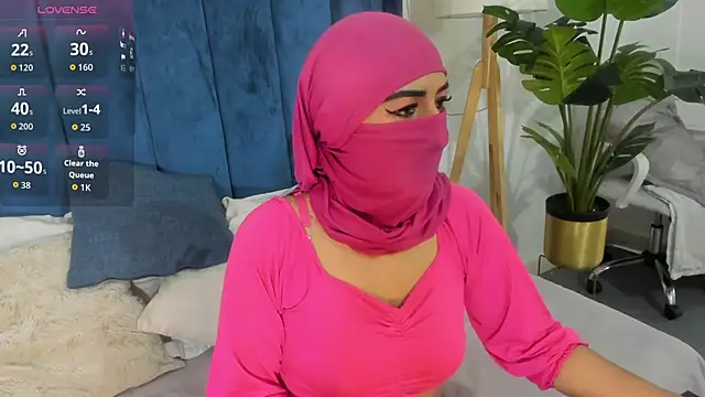 Snapshot of _jamiila chatting on April 13, 2026, 4:22 pm jamiila online show from April 13, 2026, 4:22 pm