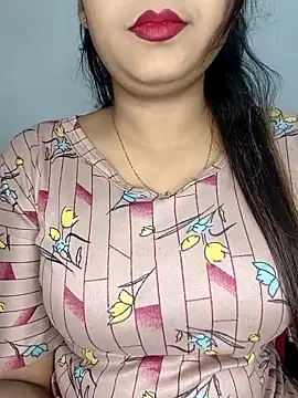 Shanaya-Hotty online show from March 25, 2026, 7:13 pm