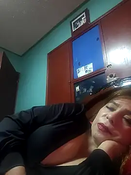 rubiii1972 online show from March 31, 2026, 10:45 pm