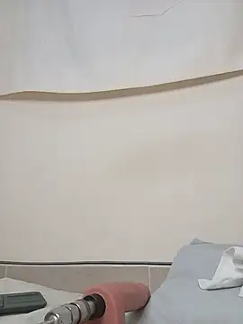 Mariian Zeller online show from June 26, 2026, 7:36 am
