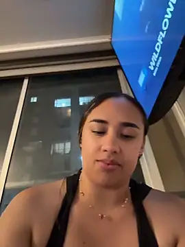 Snapshot of Eyssha chatting on March 5, 2026, 2:19 am Eyssha online show from March 5, 2026, 2:19 am