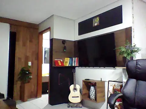 Snapshot of FabioZoe1 chatting on May 15, 2026, 11:03 pm FabioZoe1 online show from May 15, 2026, 11:03 pm