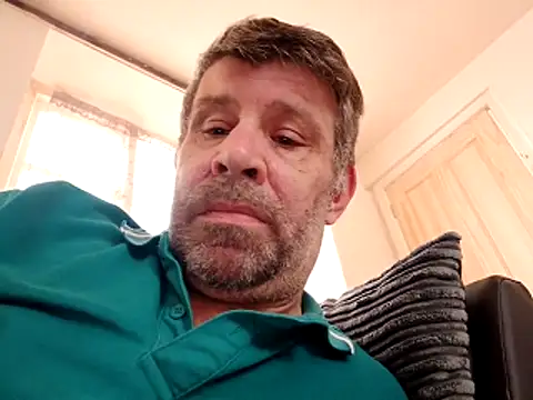 stud2512 online show from April 23, 2026, 12:00 pm