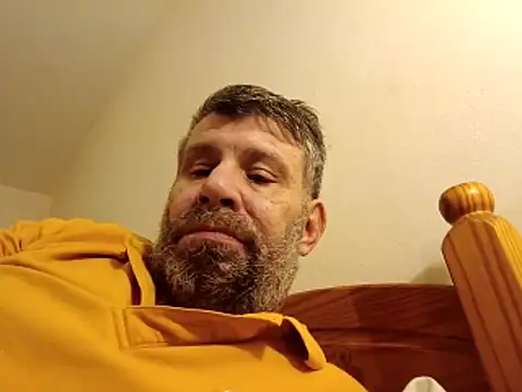 stud2512 online show from March 16, 2026, 10:12 pm