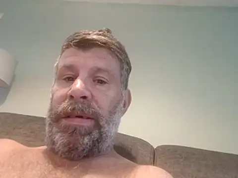 stud2512 online show from May 27, 2026, 6:15 pm