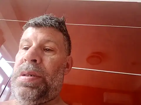 stud2512 online show from May 9, 2026, 6:50 am