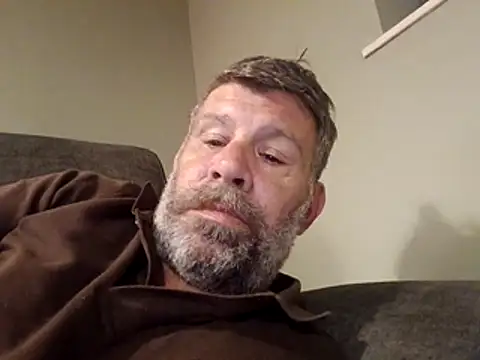 stud2512 online show from May 24, 2026, 8:31 pm