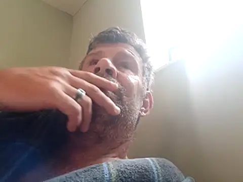 stud2512 online show from June 10, 2026, 7:53 am