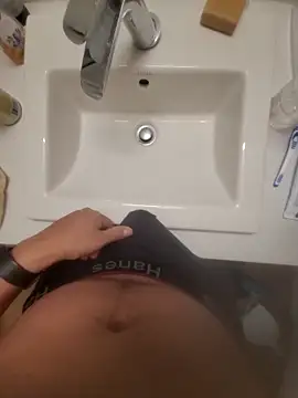 Bouncywarrior online show from February 26, 2026, 3:50 am