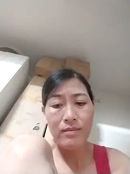 Snapshot of lris-Beauty77 chatting on March 26, 2026, 6:39 pm lris-Beauty77 online show from March 26, 2026, 6:39 pm