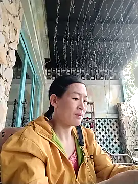 Snapshot of lris-Beauty77 chatting on March 5, 2026, 1:46 am lris-Beauty77 online show from March 5, 2026, 1:46 am