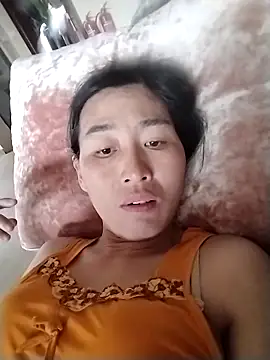 Snapshot of lris-Beauty77 chatting on March 15, 2026, 7:15 am lris-Beauty77 online show from March 15, 2026, 7:15 am