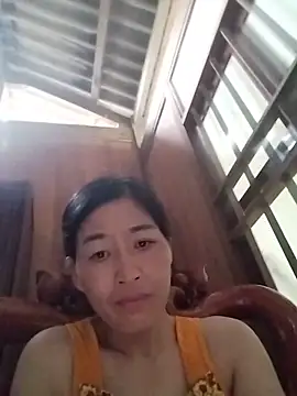 Snapshot of lris-Beauty77 chatting on June 18, 2026, 10:59 pm lris-Beauty77 online show from June 18, 2026, 10:59 pm