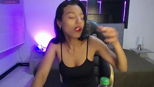 Wendy 1  online show from March 15, 2026, 3:02 am