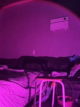 fun-sizedandone online show from April 1, 2026, 8:37 am