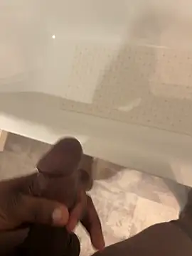 baiseurmeuf parfait online show from March 1, 2026, 12:05 pm