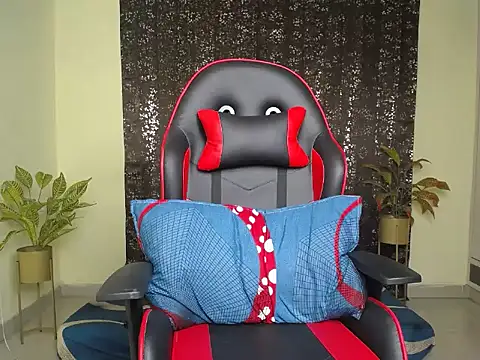 Snapshot of Ishq_Fever chatting on April 6, 2026, 6:36 am Ishq Fever online show from April 6, 2026, 6:36 am