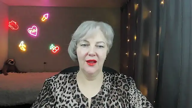 Snapshot of Mary-Leee chatting on March 25, 2026, 3:00 pm Mary-Leee online show from March 25, 2026, 3:00 pm