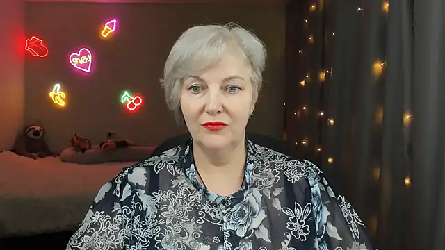 Snapshot of Mary-Leee chatting on March 31, 2026, 12:29 pm Mary-Leee online show from March 31, 2026, 12:29 pm