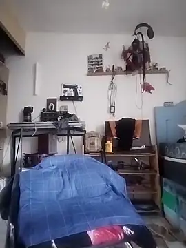 manuel4200 online show from May 12, 2026, 1:39 pm