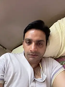 Snapshot of online4u08 chatting on March 31, 2026, 3:03 pm online4u08 online show from March 31, 2026, 3:03 pm