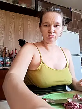 Augustina Crys online show from February 22, 2026, 9:33 am