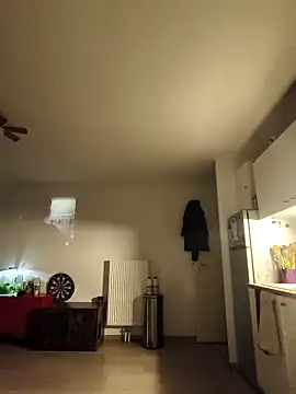 eruzam59000 online show from April 9, 2026, 7:31 pm