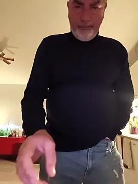 eruzam59000 online show from April 10, 2026, 9:22 pm