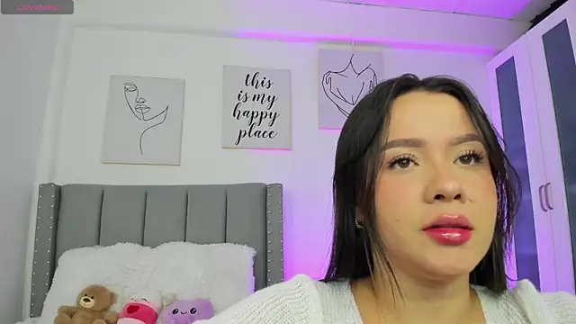 Snapshot of _Emy_rose_ chatting on May 26, 2026, 1:47 am Emy rose online show from May 26, 2026, 1:47 am