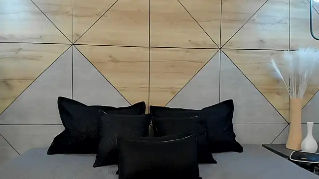 AnnyVega   online show from March 24, 2026, 8:42 pm