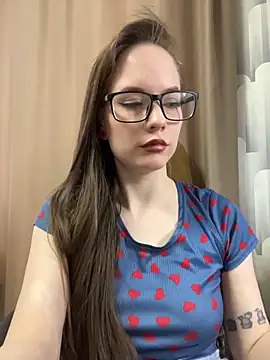 DivaAurumX online show from February 23, 2026, 11:33 am