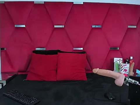 Alicee Grey online show from February 23, 2026, 2:06 pm