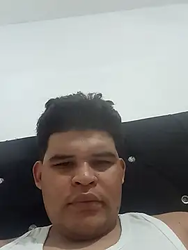 Snapshot of yoker_hot chatting on July 20, 2026, 3:25 pm yoker hot online show from July 20, 2026, 3:25 pm