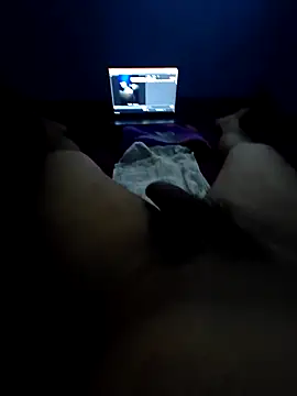 Snapshot of Call_me_daddiiee chatting on April 13, 2026, 8:35 pm Call me daddiiee online show from April 13, 2026, 8:35 pm