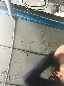 hd love69 online show from March 27, 2026, 3:04 am