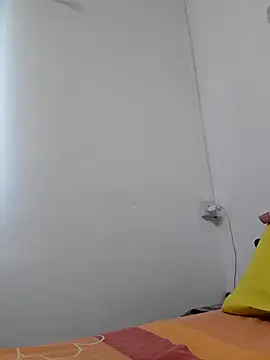 emperator13 online show from April 21, 2026, 2:51 am