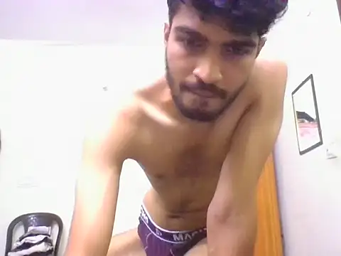 NikhilN247913 online show from March 31, 2026, 11:01 am