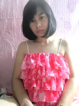 juicy-milu online show from July 15, 2026, 2:18 am