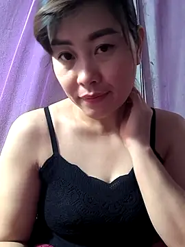 Snapshot of juicy-milu chatting on March 5, 2026, 12:29 am juicy-milu online show from March 5, 2026, 12:29 am