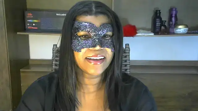 Snapshot of negraiza chatting on May 18, 2026, 12:00 am negraiza online show from May 18, 2026, 12:00 am