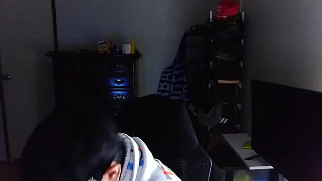 Snapshot of longlongsong chatting on February 25, 2026, 9:31 am longlongsong online show from February 25, 2026, 9:31 am